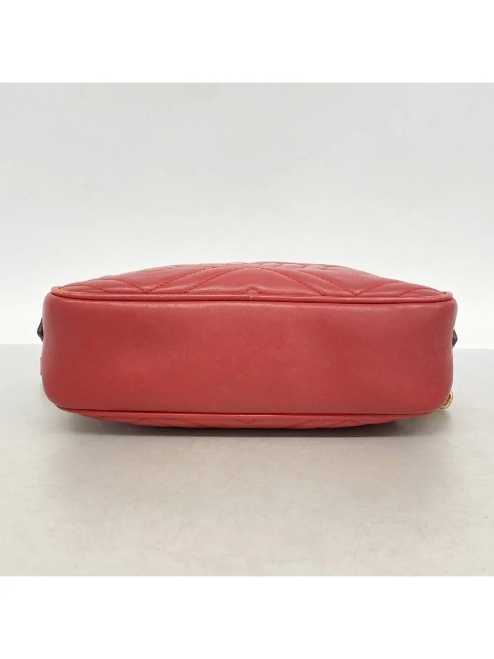 Gucci Shoulder Bag GG Marmont Leather Red Gold